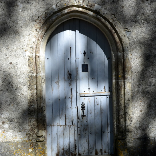 Entry to the Chapelle de la Brossardiere