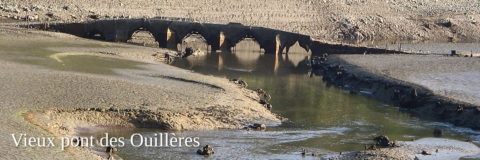 Vieux pont des Ouillères in the Mervent Forest