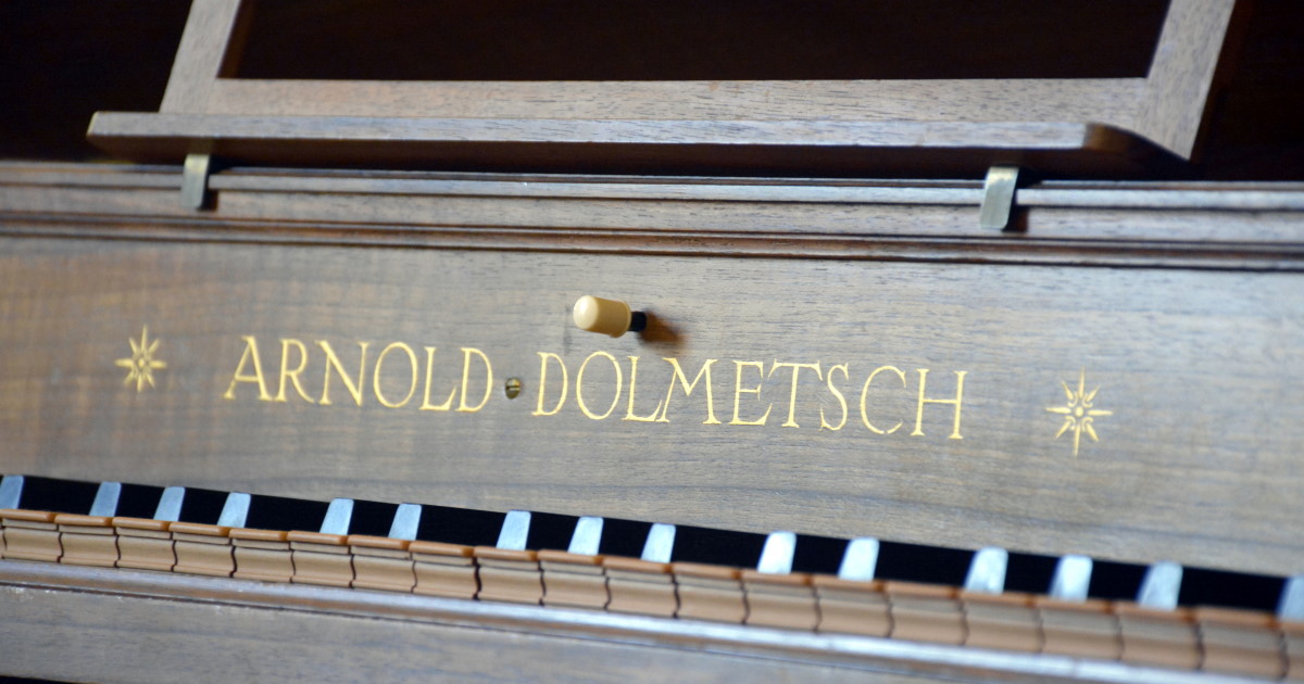 harpsichord and piano for sale in the Vendée